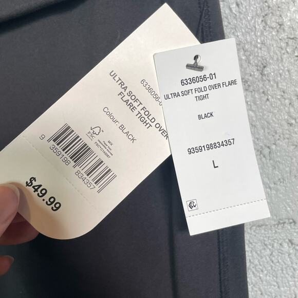 Cotton on Women's Ultra Soft Fold Over Flare Tight Pants - Black large - Picture 5 of 8